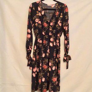 Saprano polyester/spandex empire waist dress